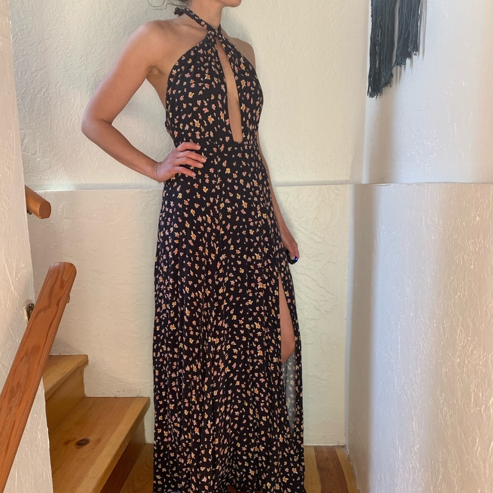 Backless Black Floral Halter Maxi Dress w/Slit S/P